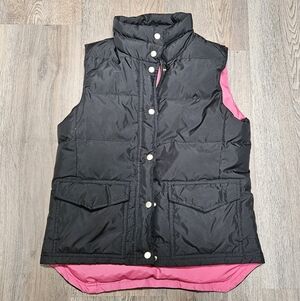Black Puffer Vest with Pink Lining J. CREW Women’s small Down Filling